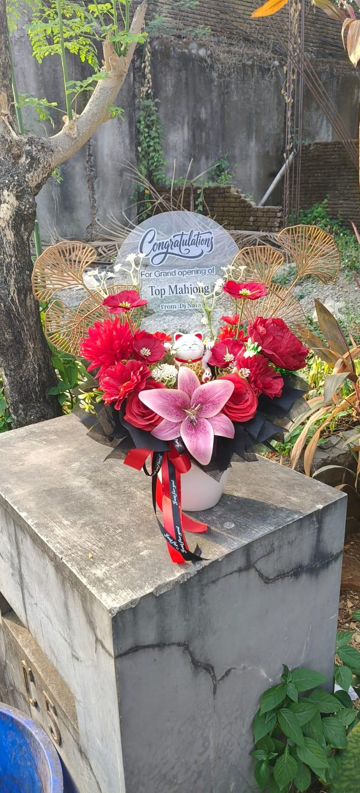 🌺 Premium Bloom Box Custom - Kado Bunga Elegan & Kilat (Makassar, Gowa, Maros) 🌺